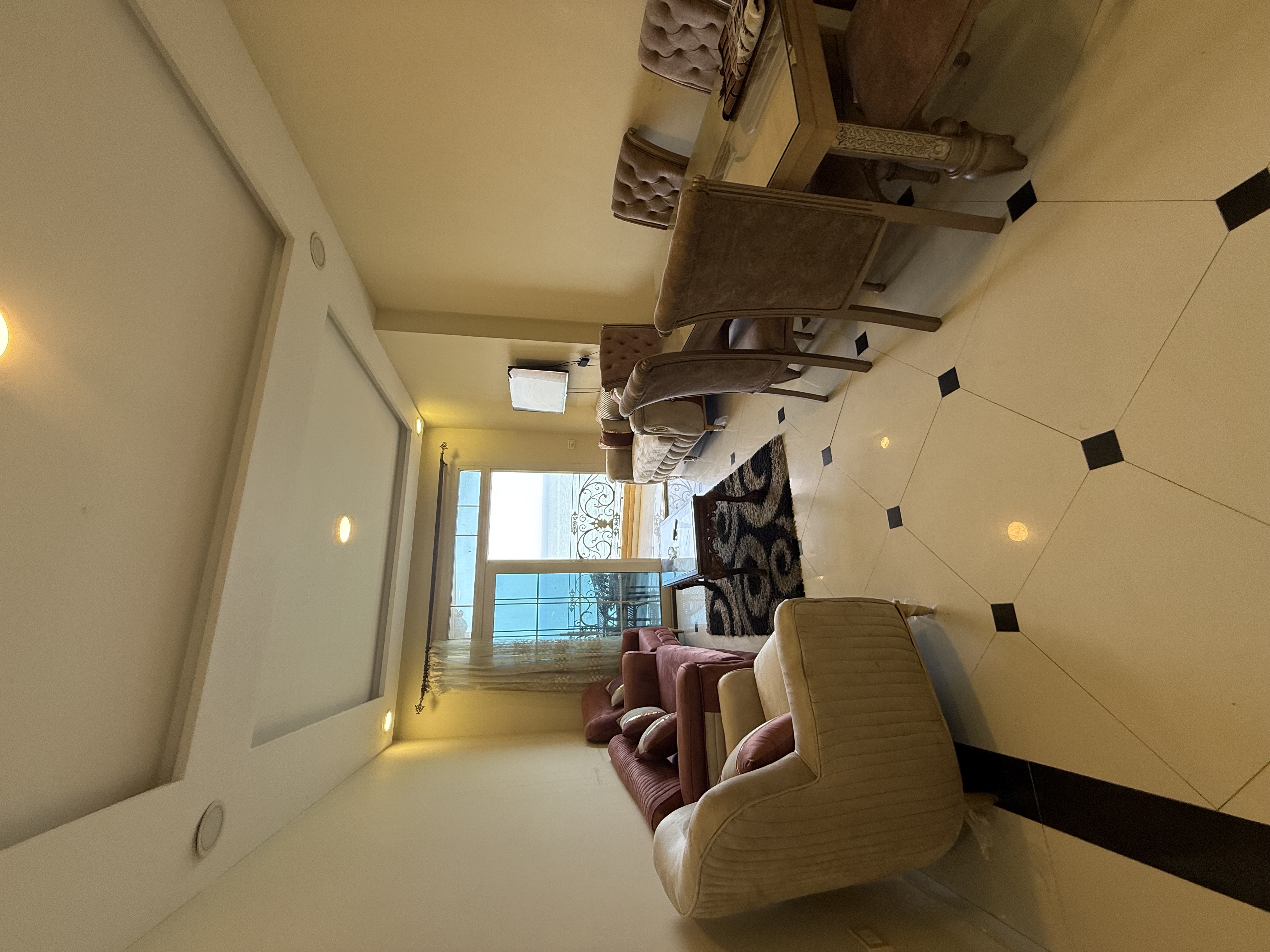 صورة المعرض 10