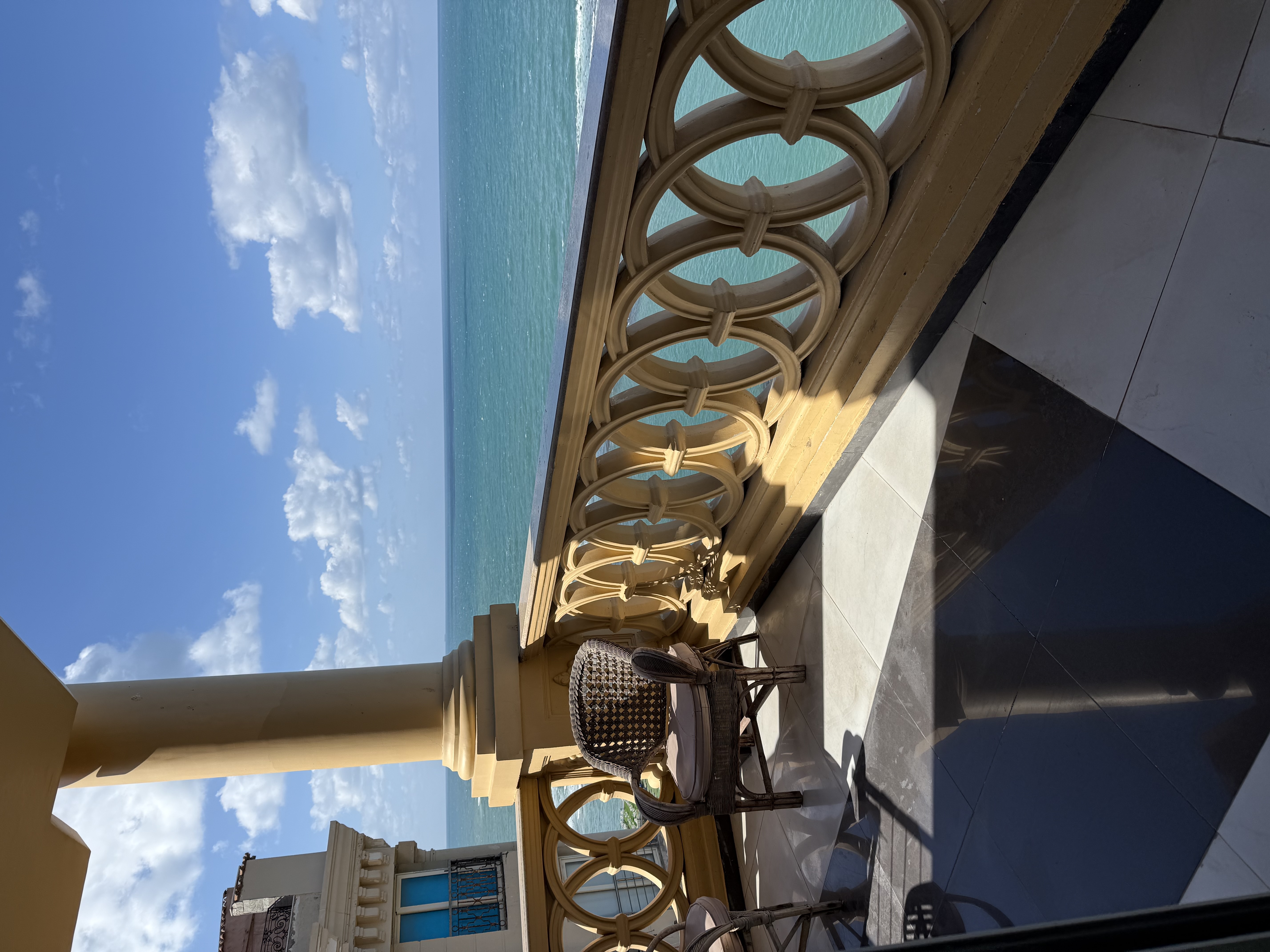 صورة المعرض 2