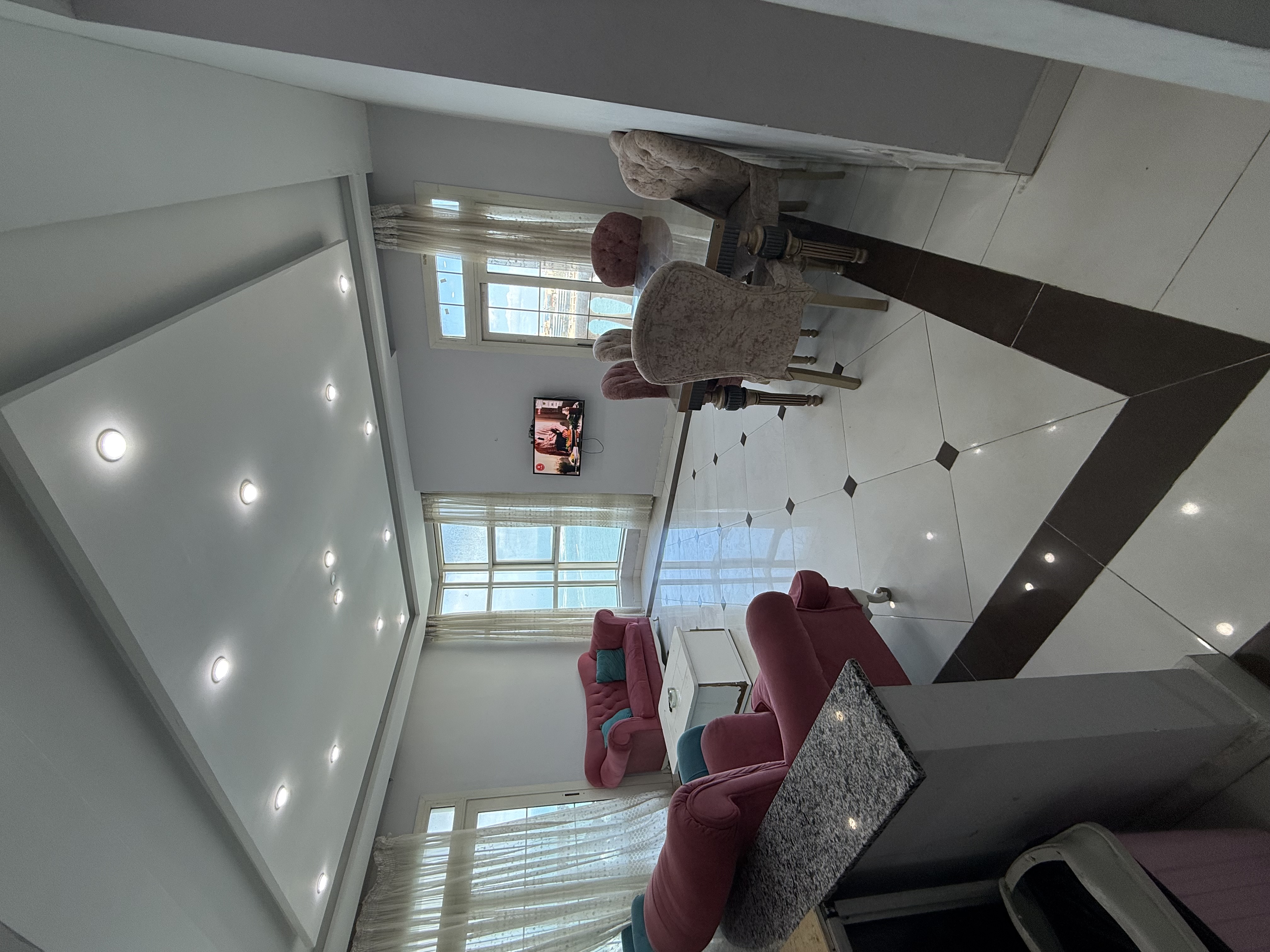 صورة المعرض 5