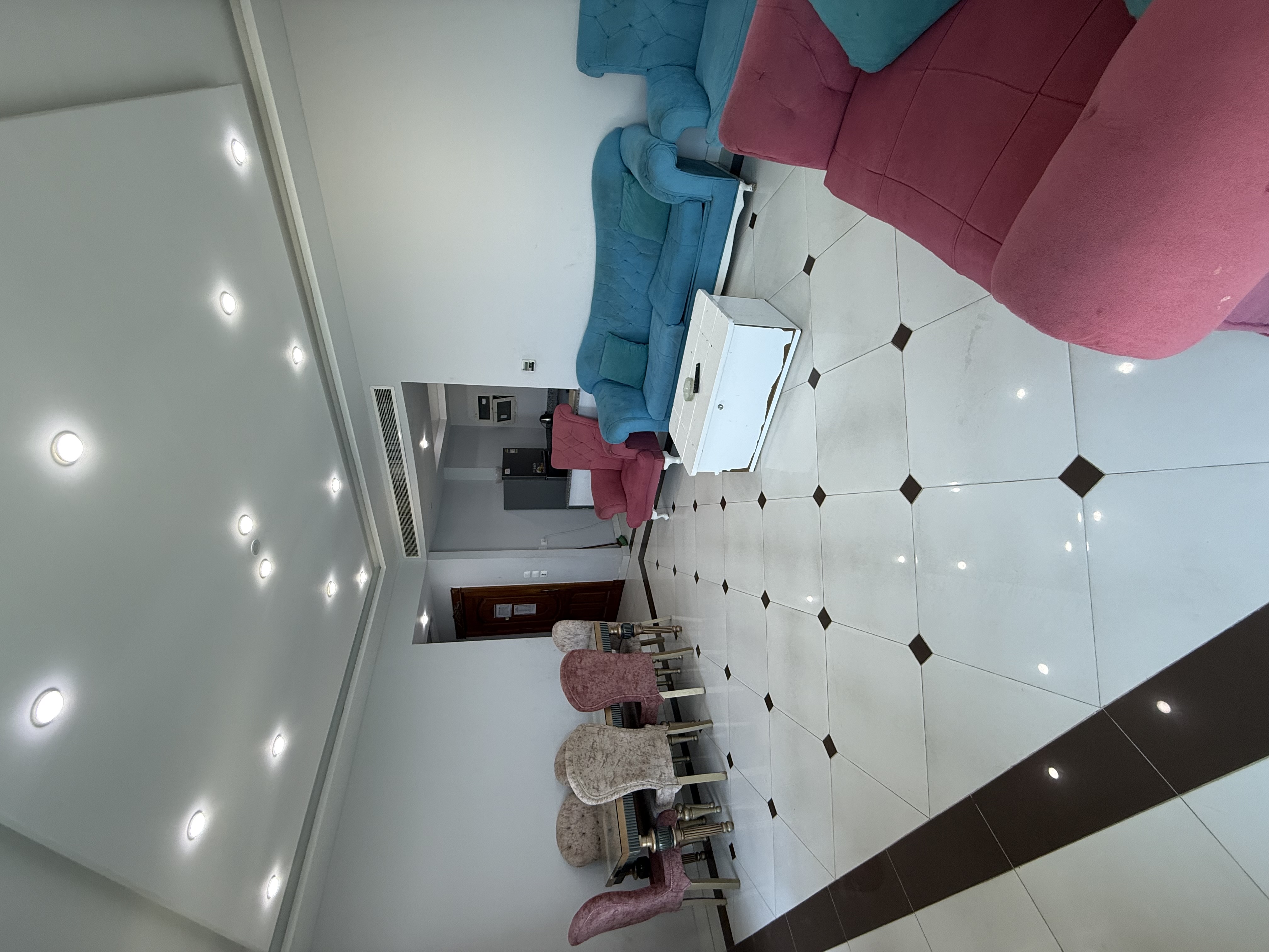 صورة المعرض 8