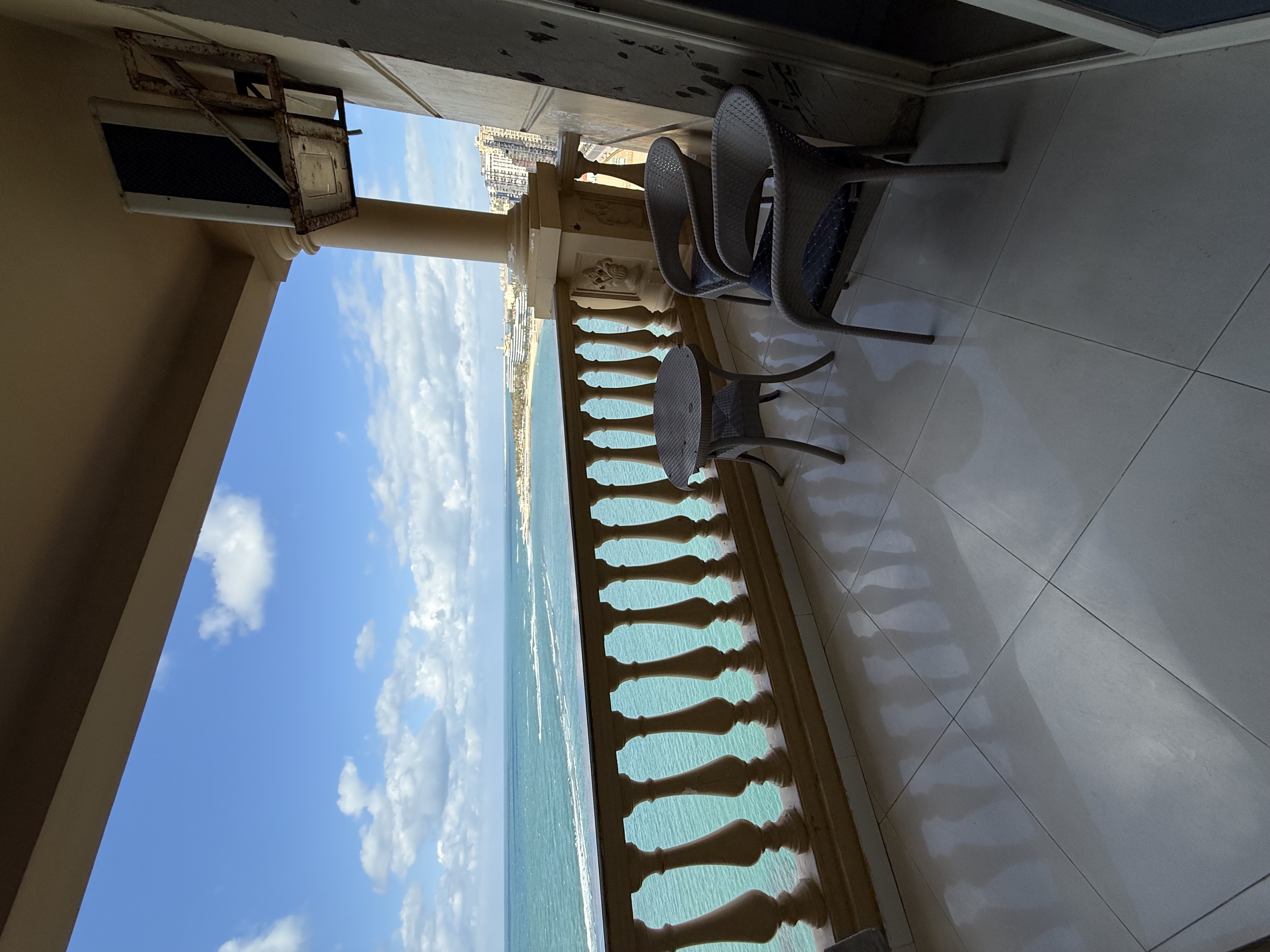 صورة المعرض 2