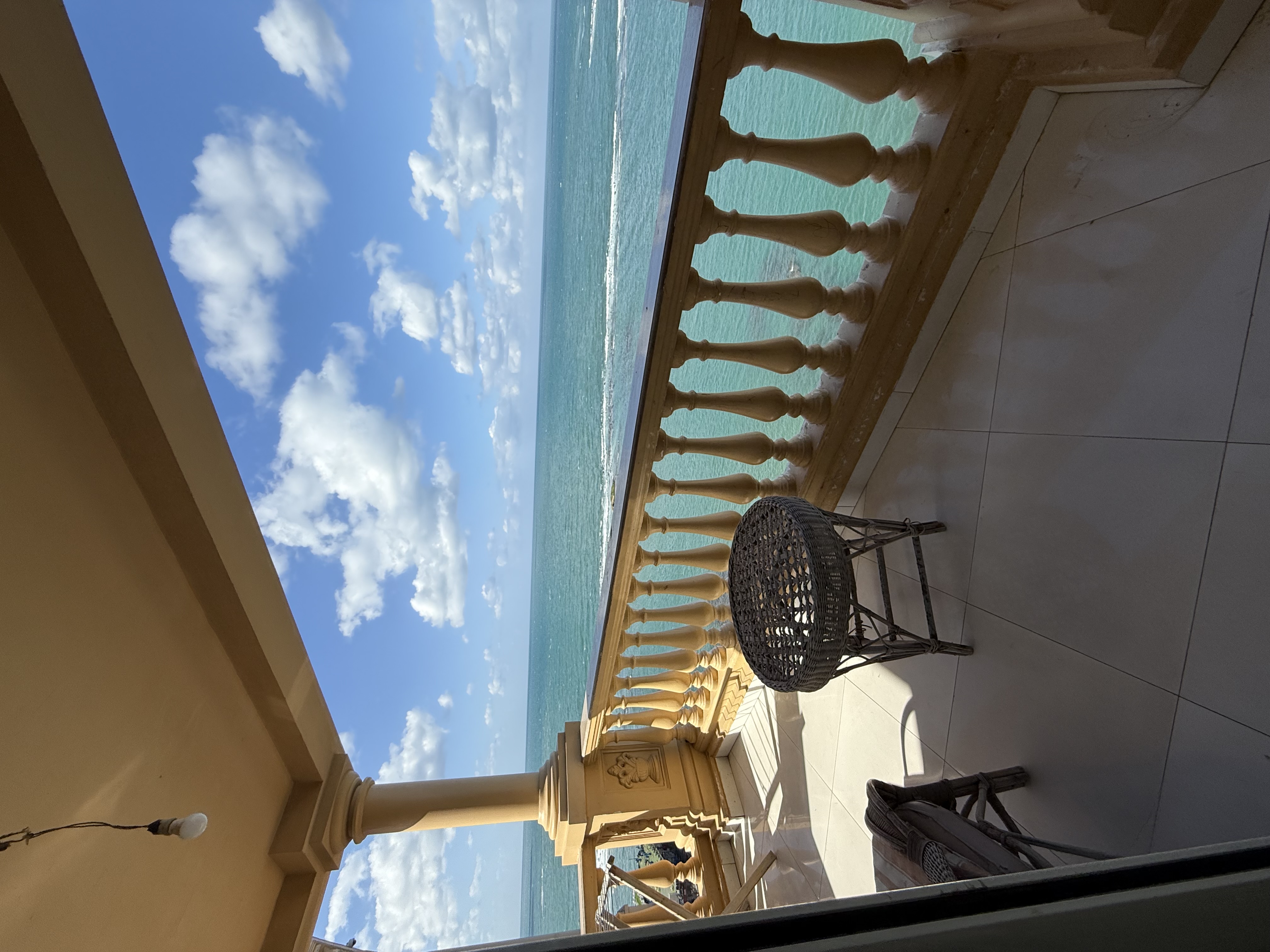 صورة المعرض 4