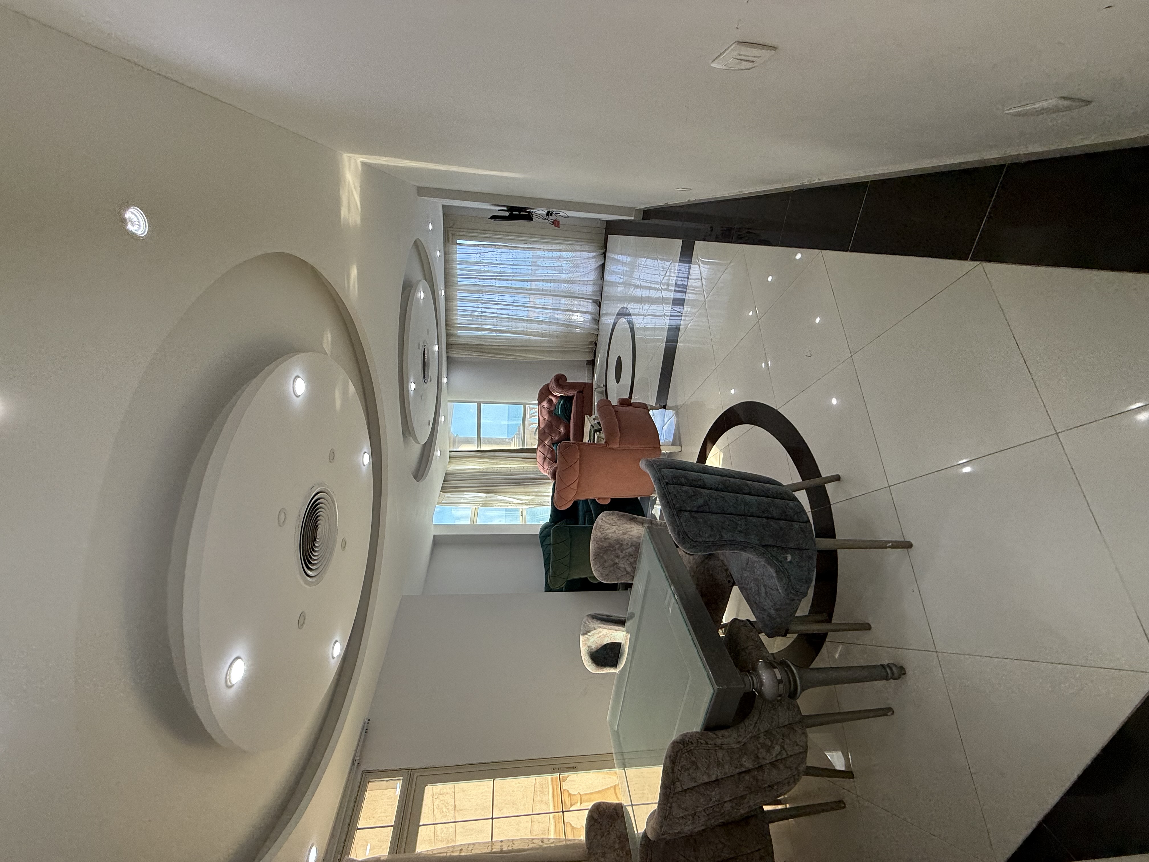 صورة المعرض 9