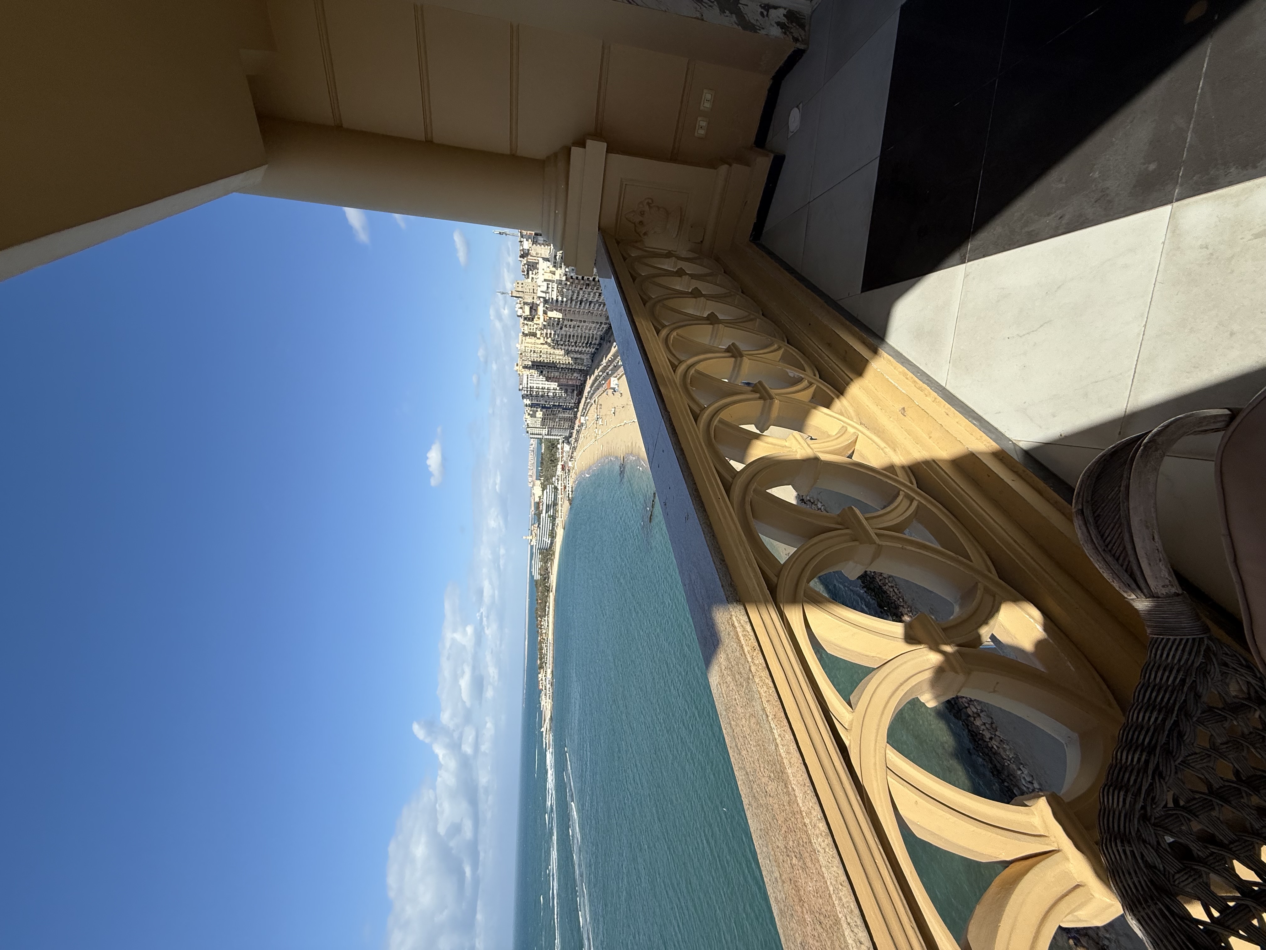 شقة 3 غرف كود 1603 المندرة