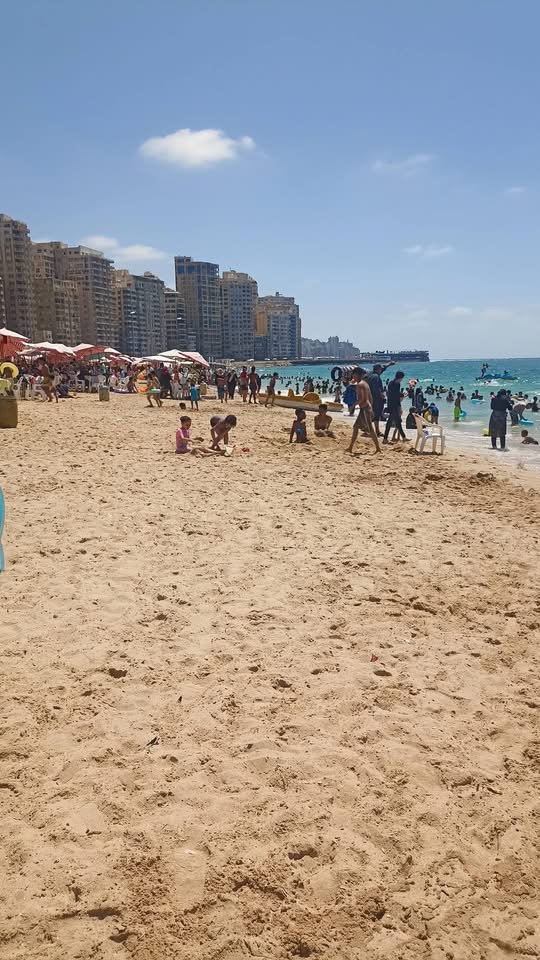 شاطئ طاحونه المندره 🏖🏖- اقتصادي